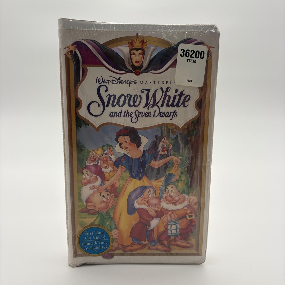 Vintage Disney Snow White And The Seven Dwarfs VHS Walt‎ Disney Masterpiece New